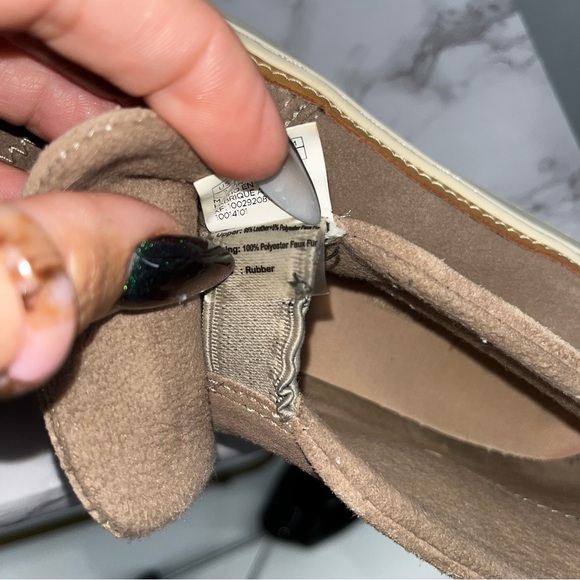 TOMS Paxton Ankle Sneaker Light‎ Taupe Suede Size 7 Casual Comfy Slip On Cushion - Picture 7 of 10